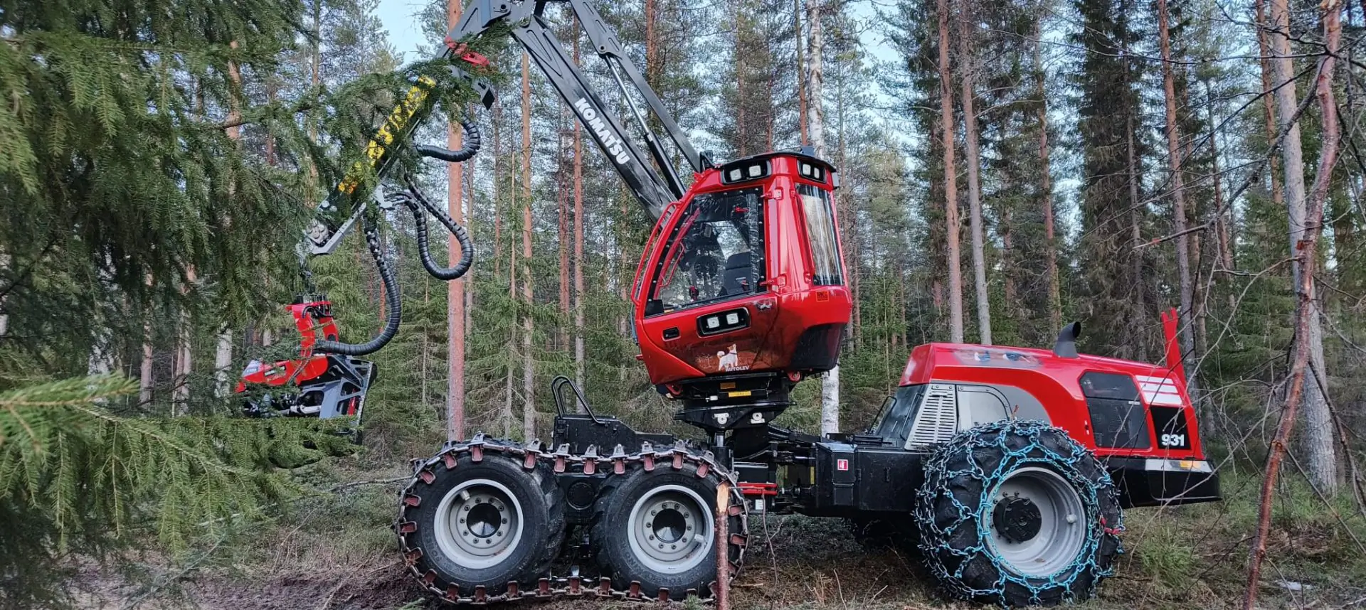 Komatsu-metsäkone